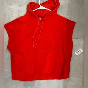 Women’s athletic top